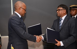 Maurice-Comores : renforcement des relations